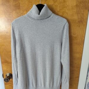 L.L. Bean Light Gray Cotton Cashmere Turtleneck Sweater